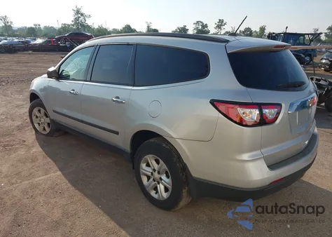 2015 Chevrolet Traverse Ls из США, поврежденный, VIN 1GNKRFKD6FJ231190